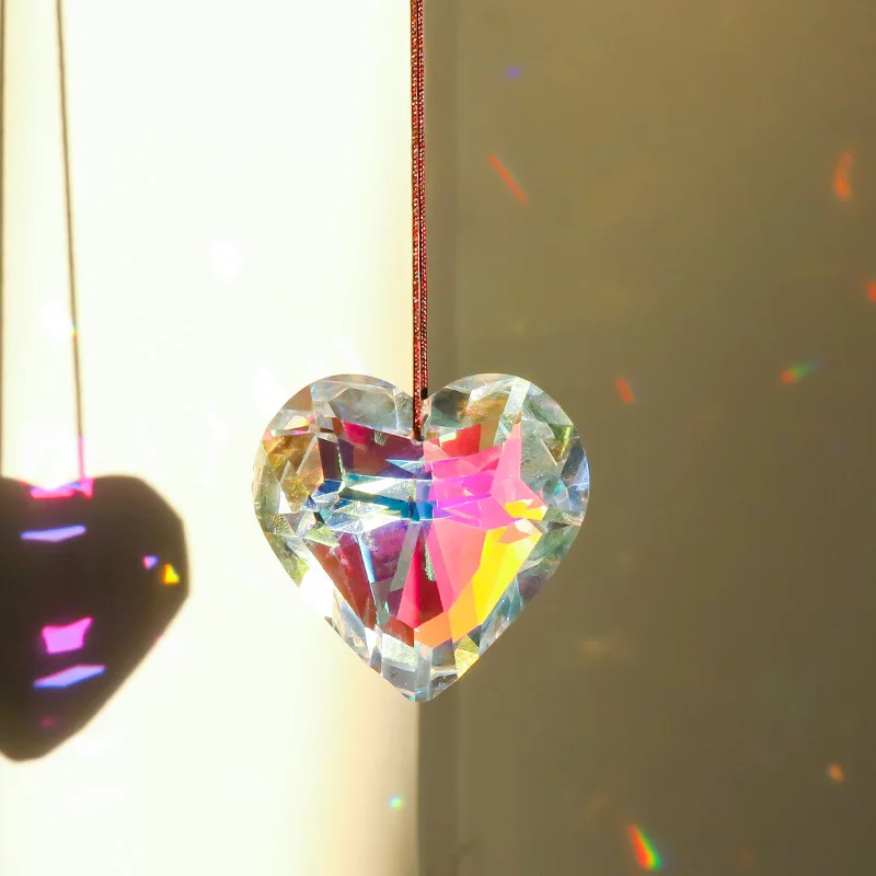 Atrapasol Corazon de vidrio Tornasolado grande (4,5cm) 